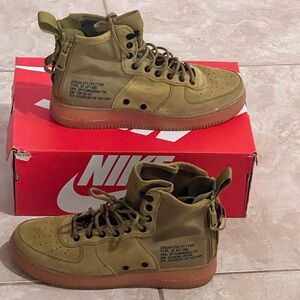 AIR Force 1 Utility Sneakers